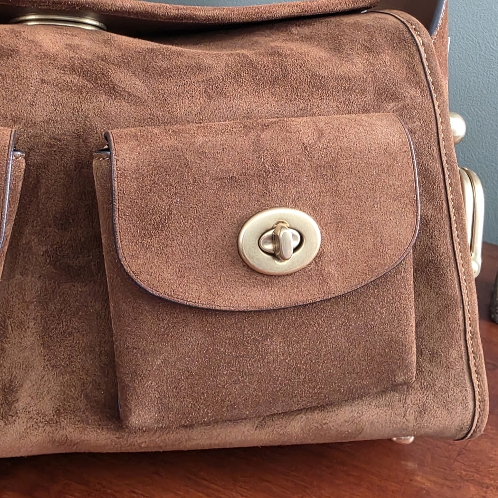 Coach CDZ13 Turnlock Haversack Brown Suede Brass Shoulder Bag NWT - Picture 8 of 16